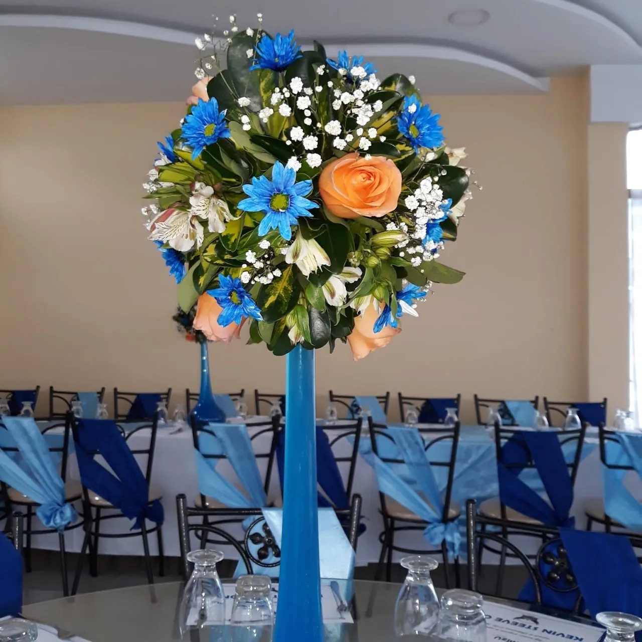 Centros altos en azul (foto 1)